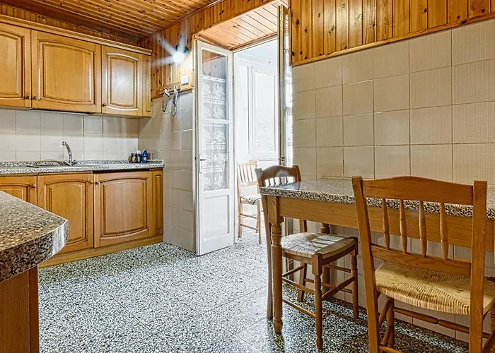 3 Bedroom Pet Friendly In Ne