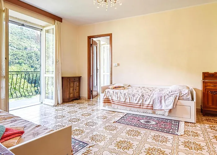 3 Bedroom Pet Friendly In Ne *