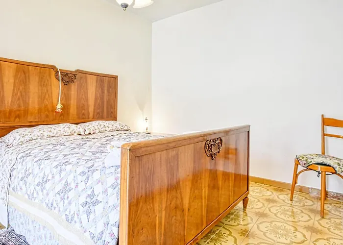 3 Bedroom Pet Friendly In Ne