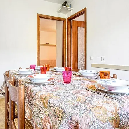 Apartament In Ne With Ethernet Internet